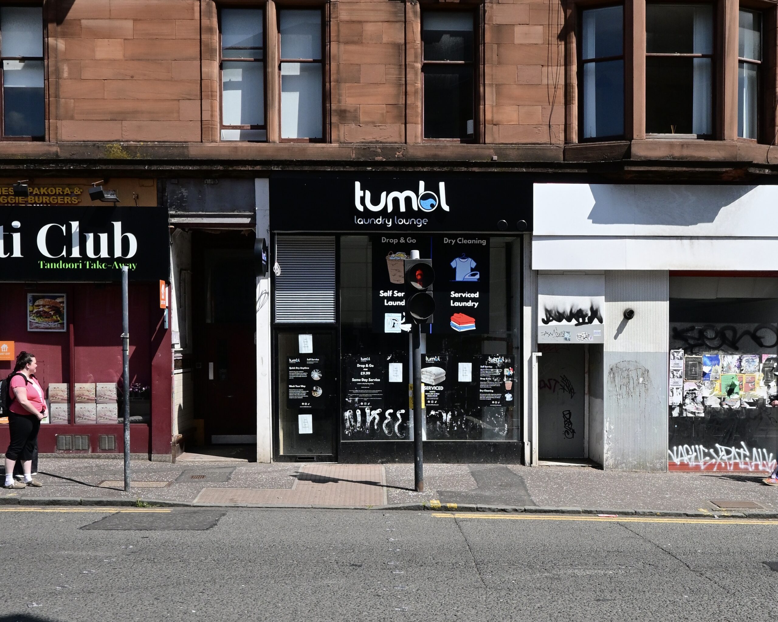 woodlands rd store exterior