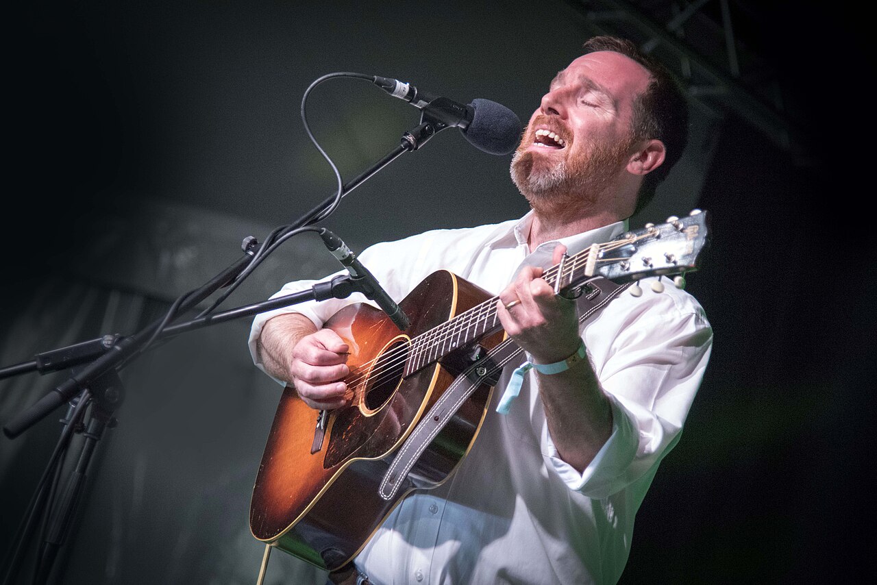 Luke_Daniels,_Underneath_the_Stars_Festival,_Cannon_Hall_Farm,_Cawthorne_(19893479340)